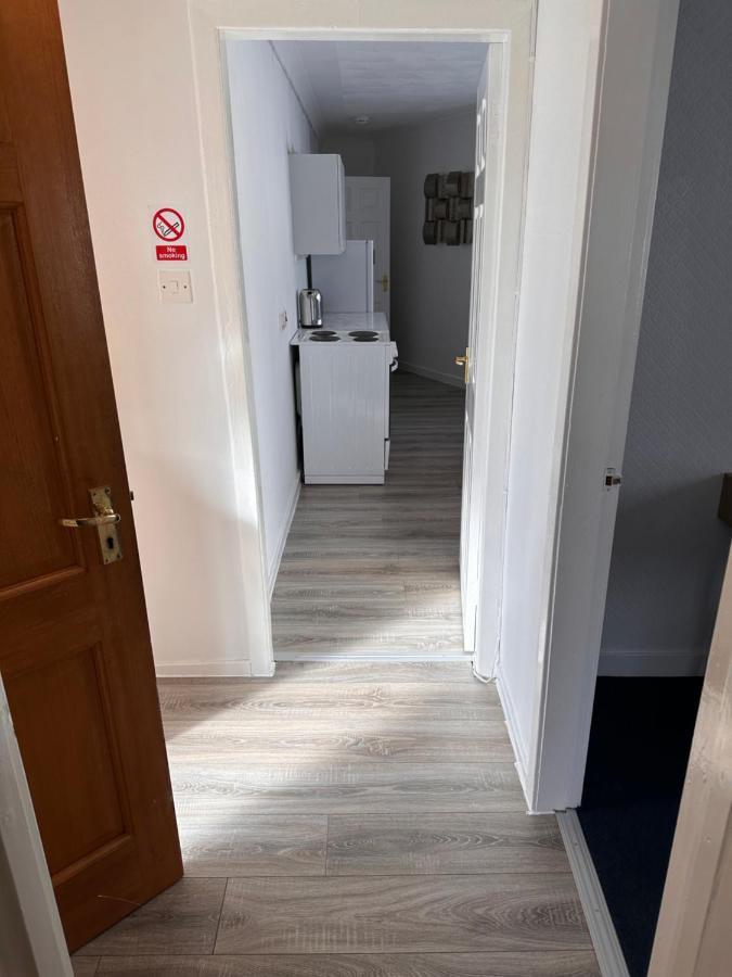 Crown Street Getaway Apartamento Ayr Exterior foto