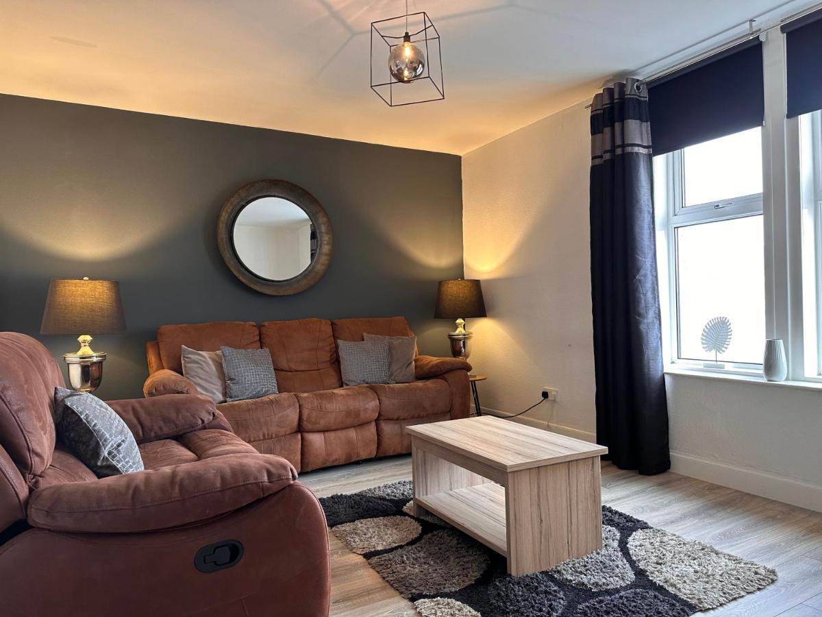 Crown Street Getaway Apartamento Ayr Exterior foto