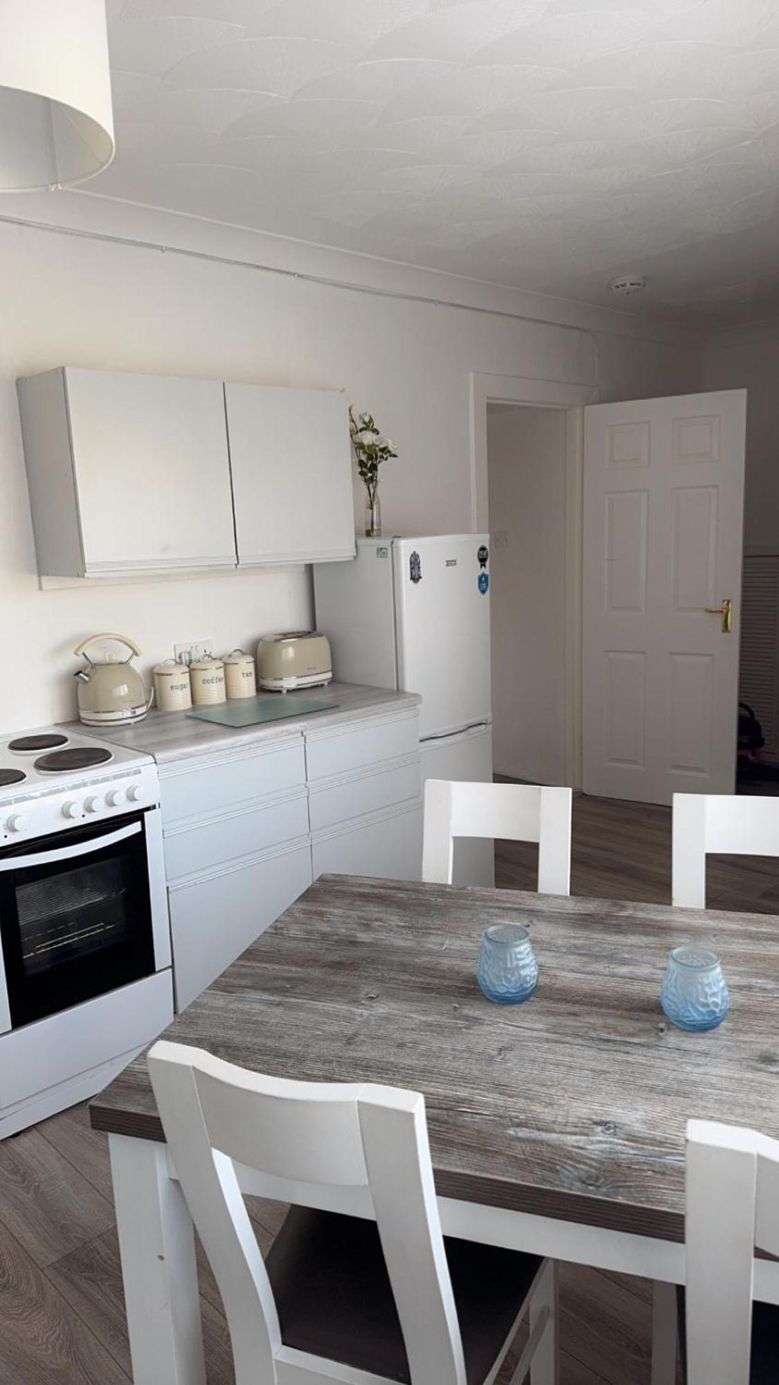 Crown Street Getaway Apartamento Ayr Exterior foto